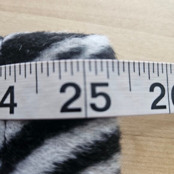 Fashion Nova Wild Behavior Zebra Wool Trench Coat XL NWT Animal Print - Picture 9 of 13